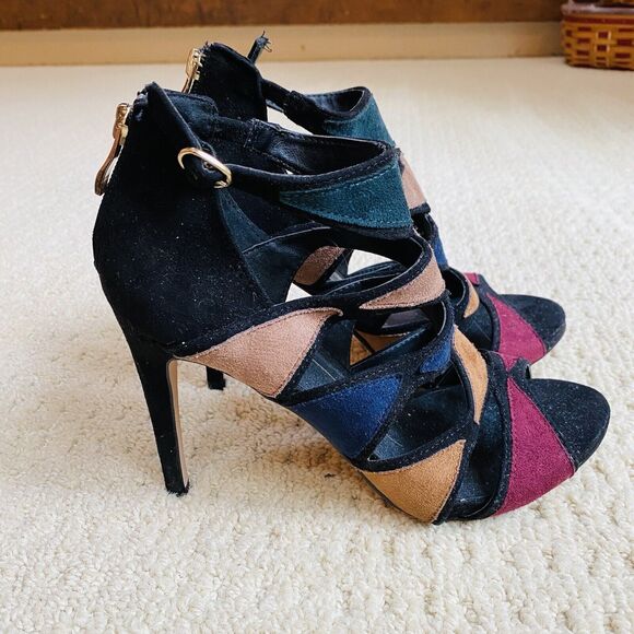 XOXO Dressy Sandals Black & Multi Color Strappy High Heels Shoes Ankle Buckle 8M - Picture 3 of 12